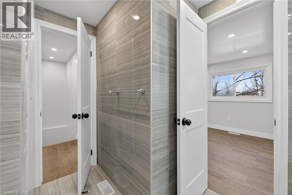 2050 Upper Middle Road Unit# 153, Burlington, Ontario  L7P 3R9 - Photo 29 - 40864841