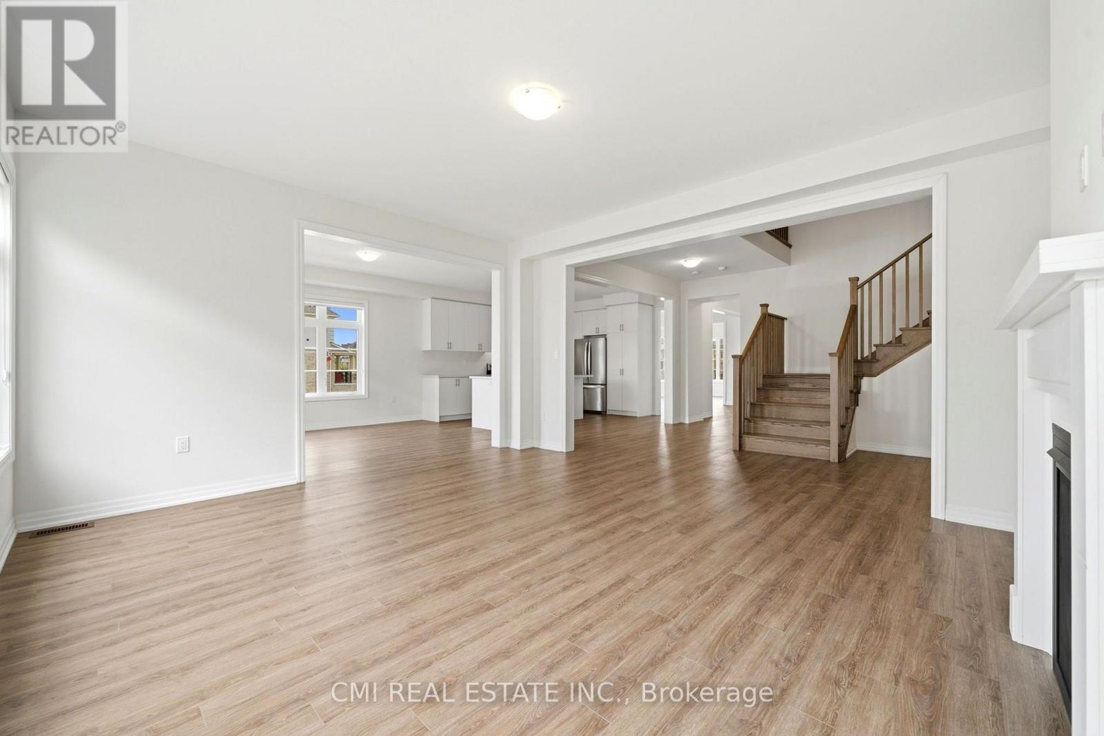 2 George Ellis Drive, Georgina, Ontario  L4P 0S3 - Photo 19 - N13836024