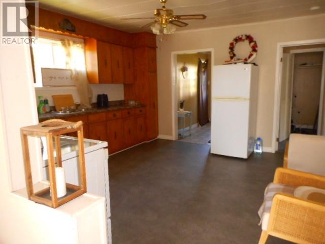 28 Poplar Road photo 5
