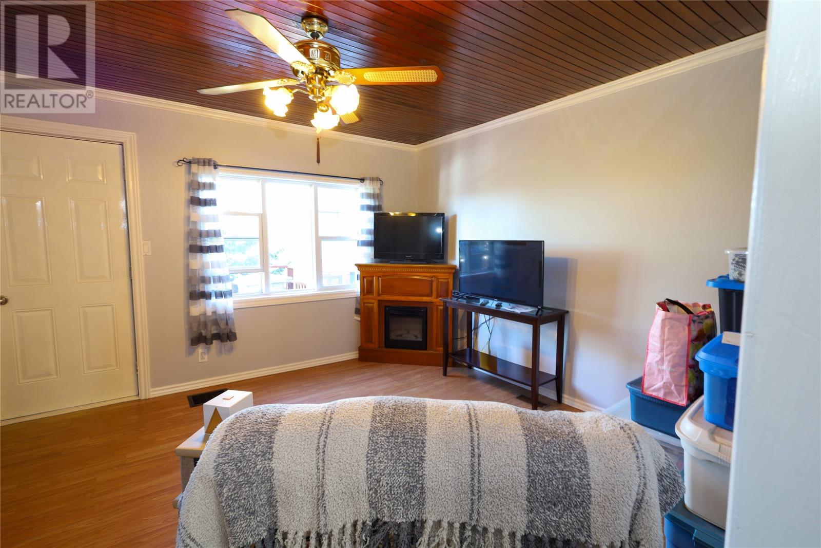 14 Webster Place photo 6