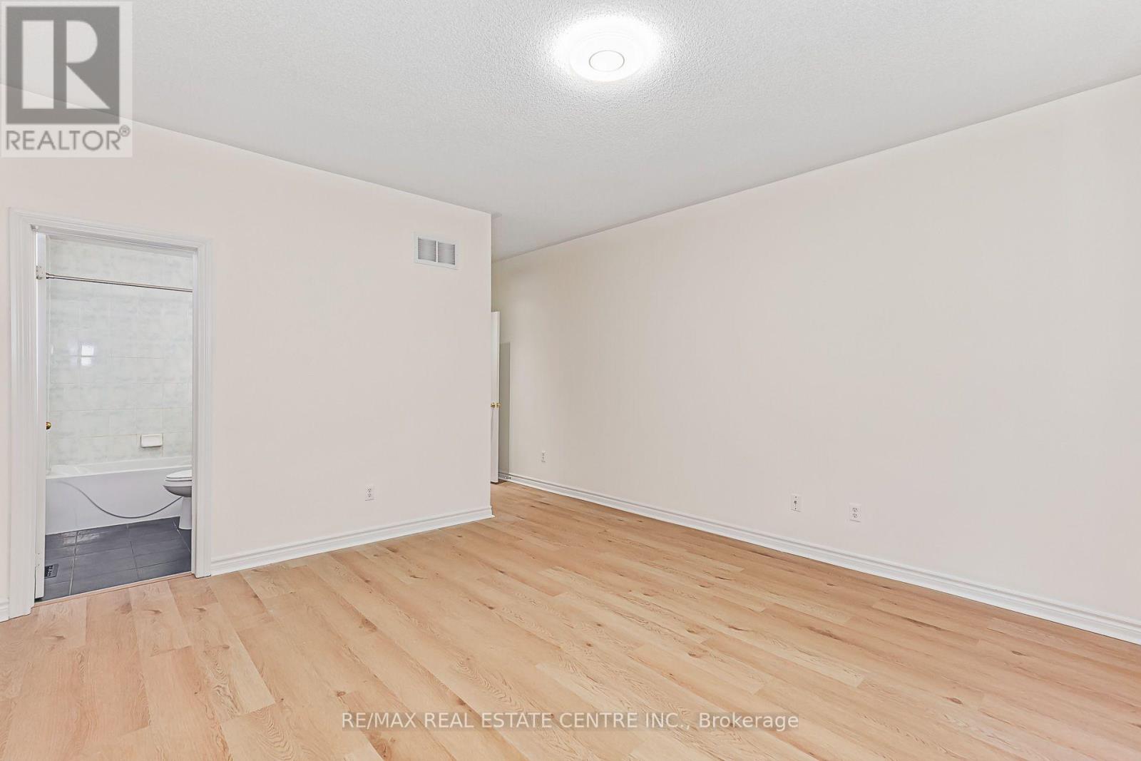 78 White Sands Way, Wasaga Beach, Ontario  L9Z 0E1 - Photo 17 - S13835818