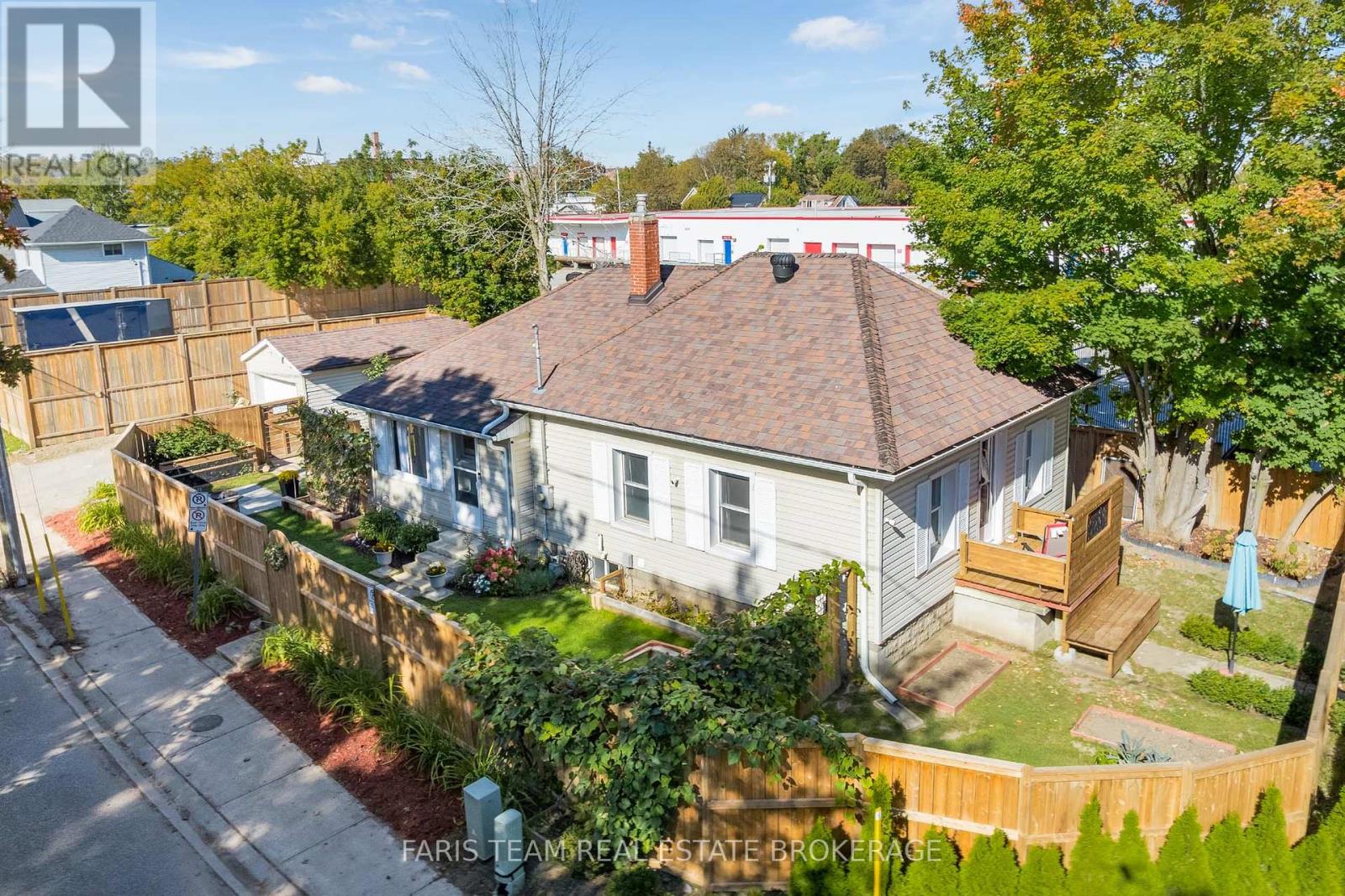 120 BARRIE ROAD, Orillia, Ontario