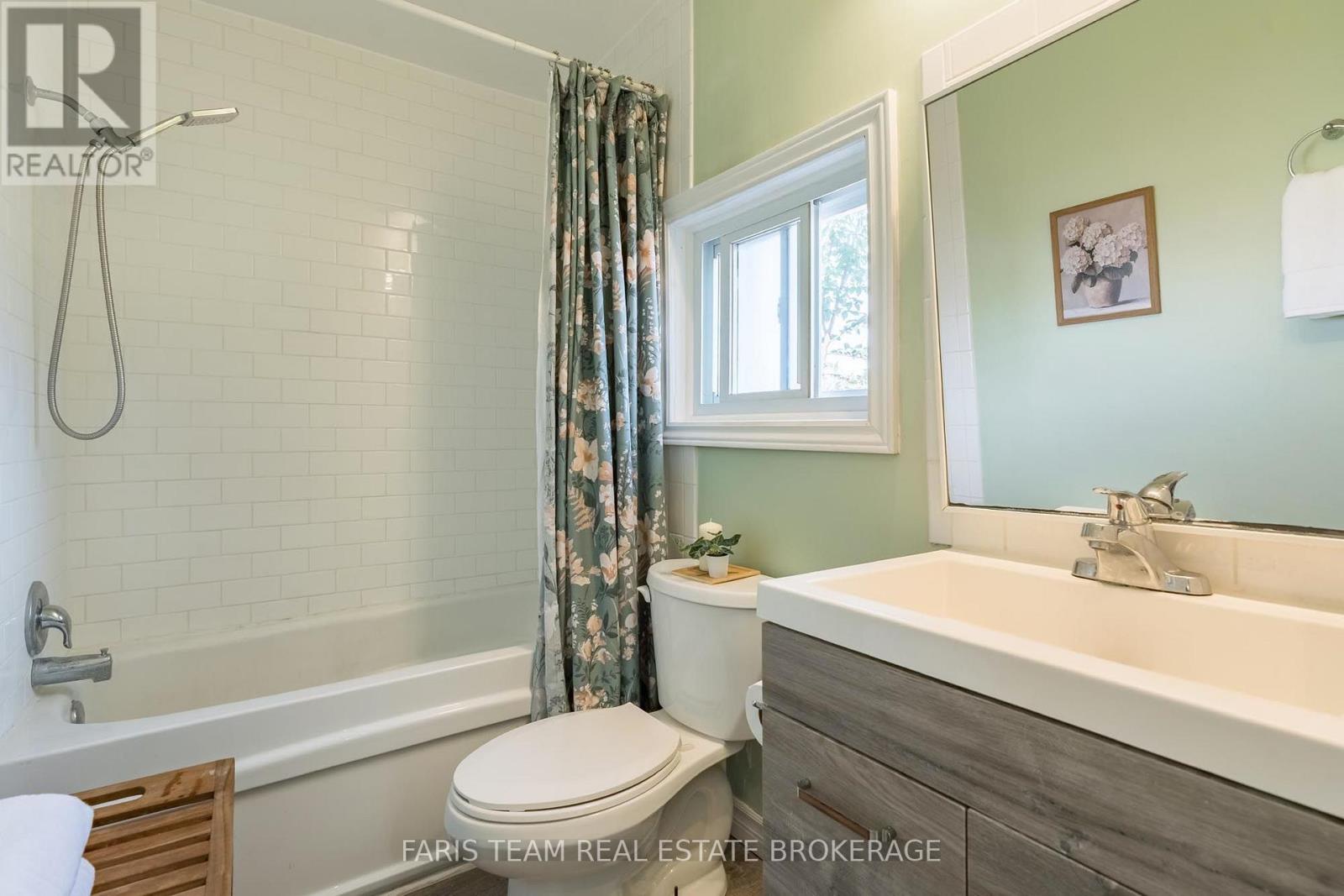 120 Barrie Road, Orillia, Ontario  L3V 2P9 - Photo 14 - S13835890