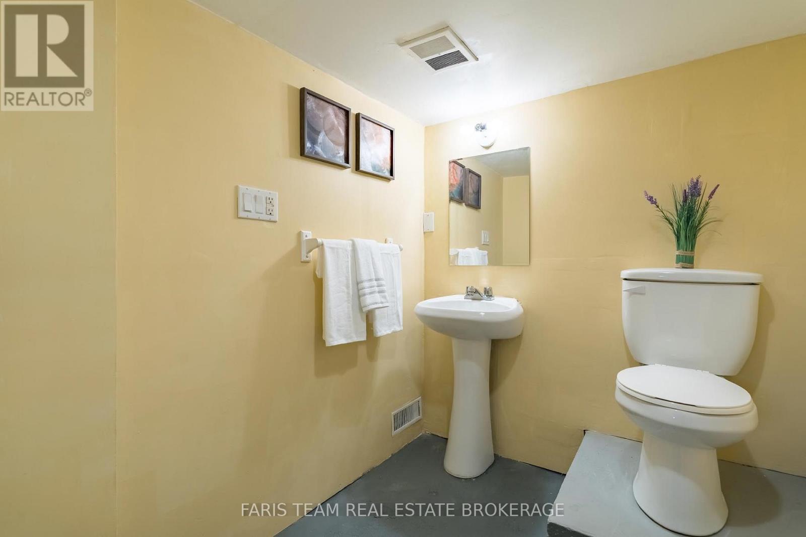 120 Barrie Road, Orillia, Ontario  L3V 2P9 - Photo 16 - S13835890