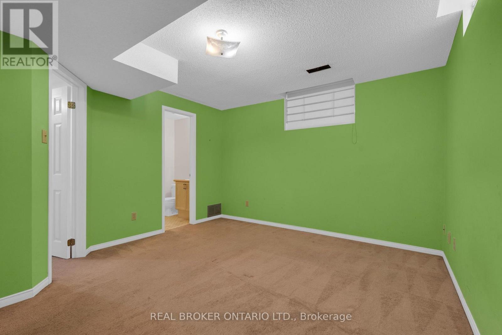 36 Webb Street, Barrie, Ontario  L4N 6V2 - Photo 29 - S13835974