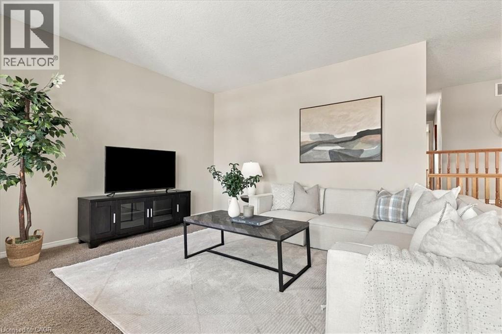 430 Mountain Laurel Crescent, Kitchener, Ontario  N2E 4B4 - Photo 24 - 40865200