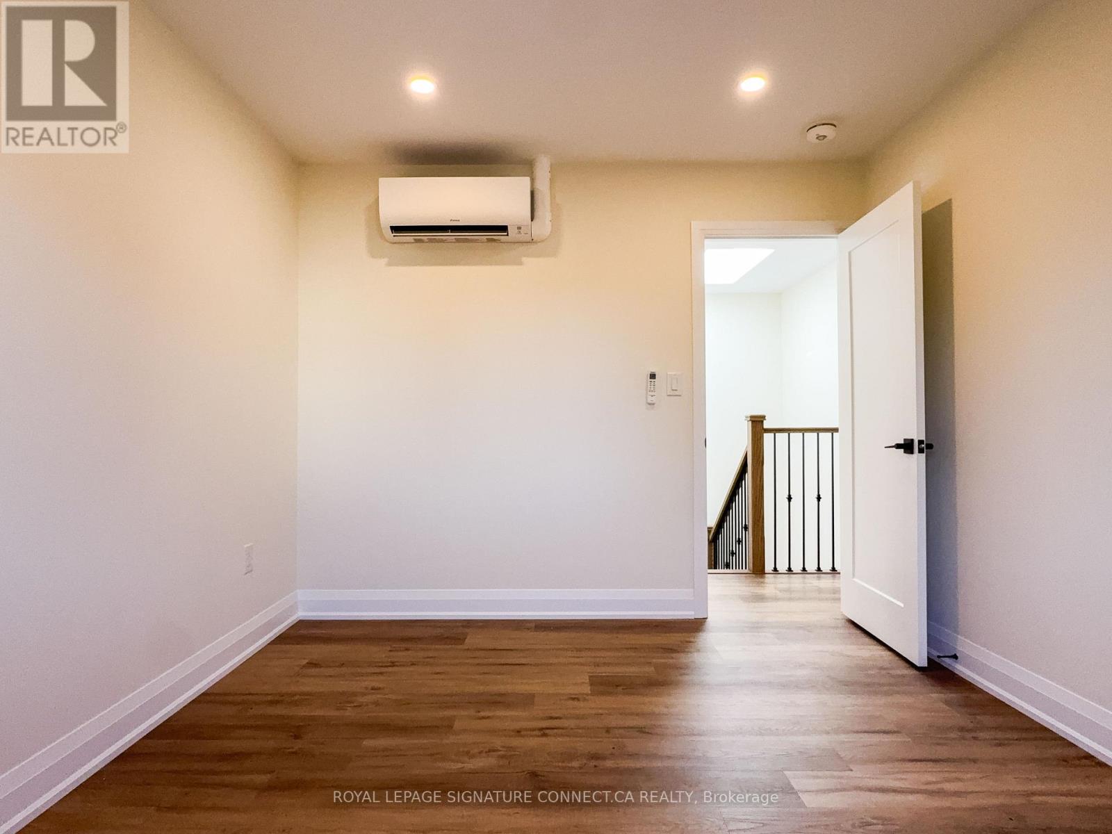 Gsuite - 30 Snider Avenue, Toronto, Ontario  M6E 4R9 - Photo 14 - W13835820