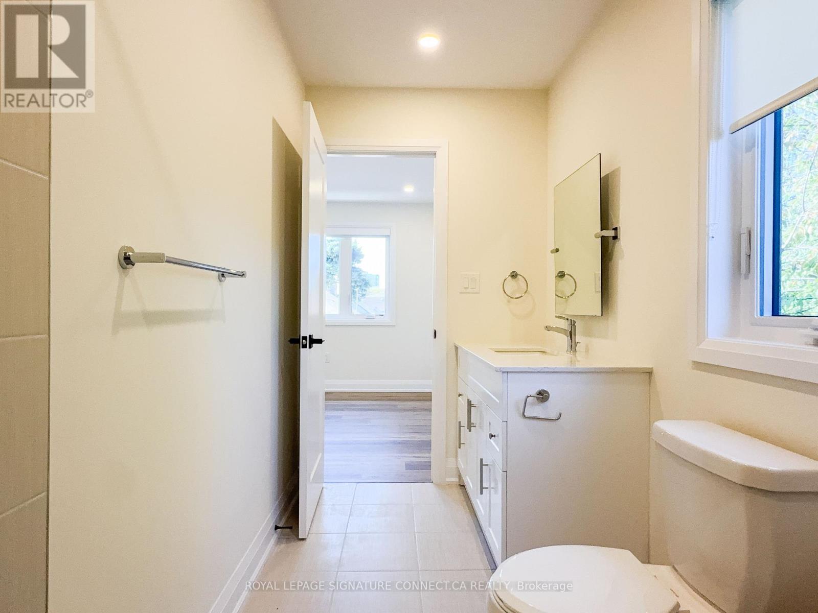 Gsuite - 30 Snider Avenue, Toronto, Ontario  M6E 4R9 - Photo 21 - W13835820