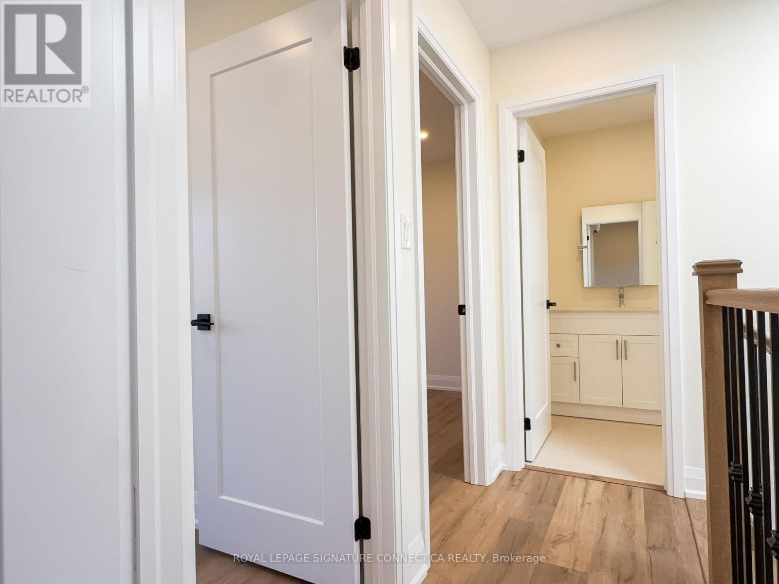Gsuite - 30 Snider Avenue, Toronto, Ontario  M6E 4R9 - Photo 23 - W13835820