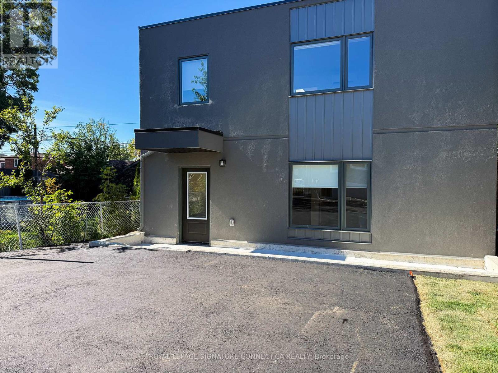Gsuite - 30 Snider Avenue, Toronto, Ontario  M6E 4R9 - Photo 26 - W13835820