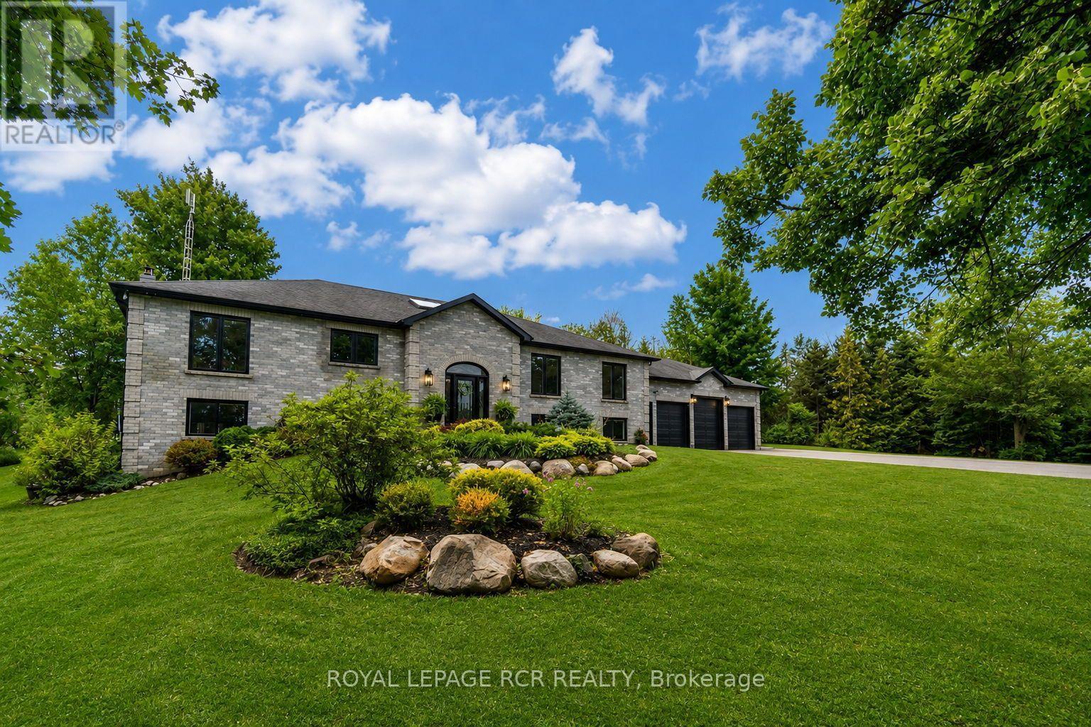 16112 The Gore Road, Caledon, Ontario  L7C 3E6 - Photo 2 - W13835832