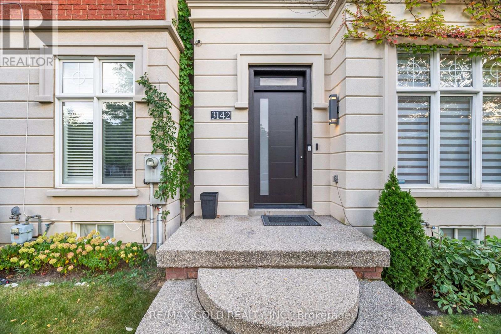 3142 Eclipse Avenue, Mississauga, Ontario  L5M 7X1 - Photo 3 - W13835838