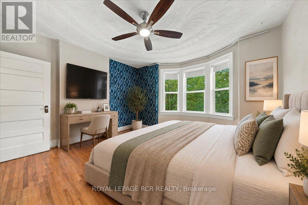 964 Shaw Street, Toronto, Ontario  M6G 3M7 - Photo 21 - W13835870