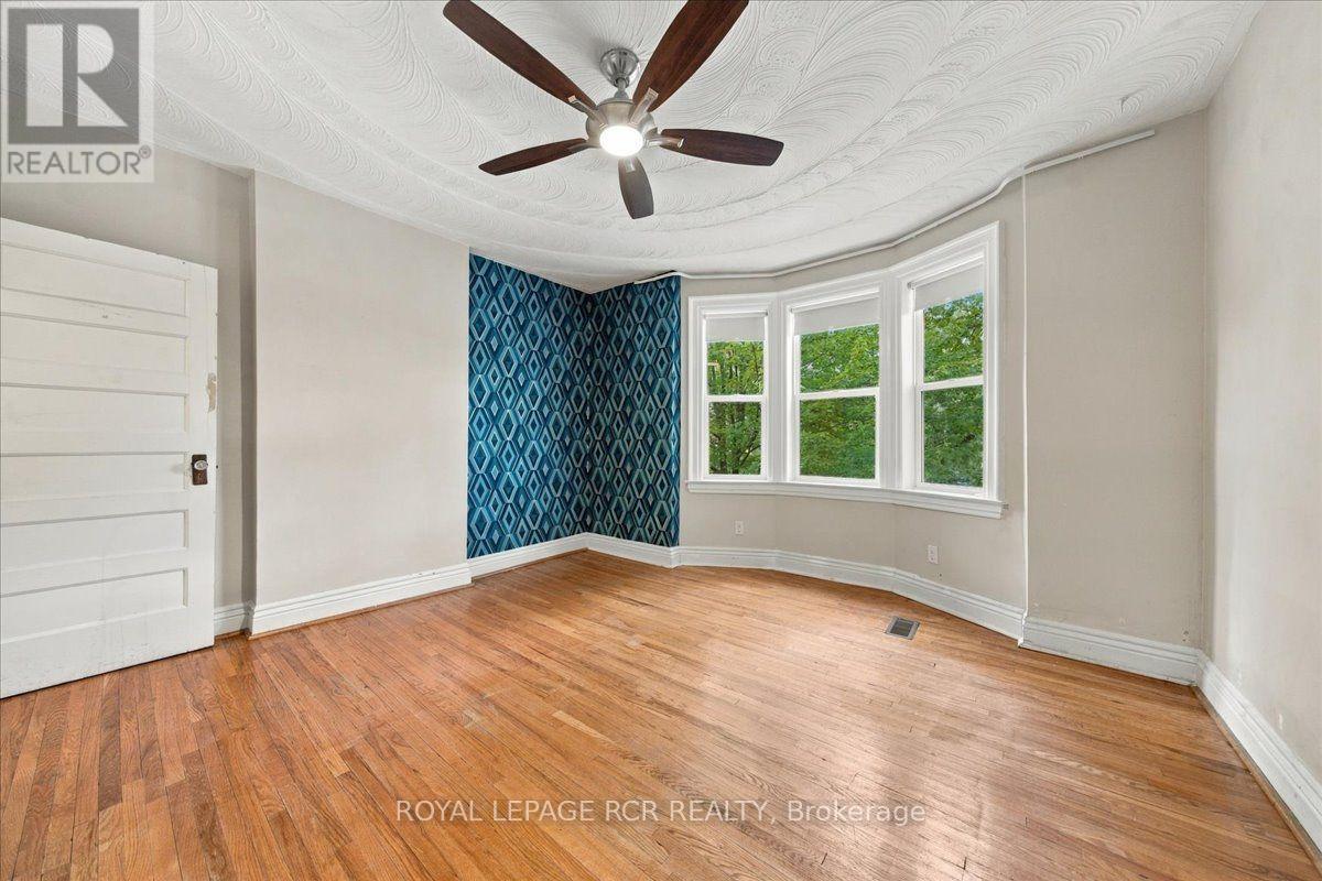 964 Shaw Street, Toronto, Ontario  M6G 3M7 - Photo 22 - W13835870