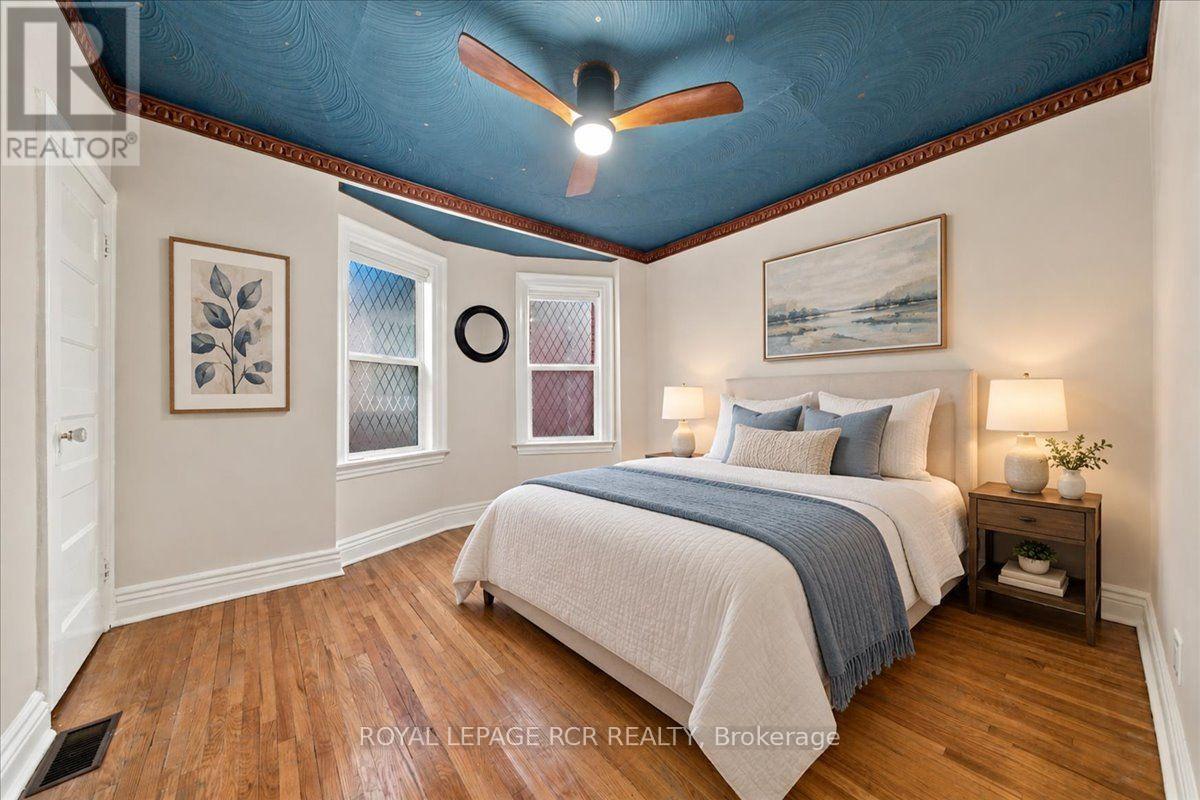 964 Shaw Street, Toronto, Ontario  M6G 3M7 - Photo 23 - W13835870