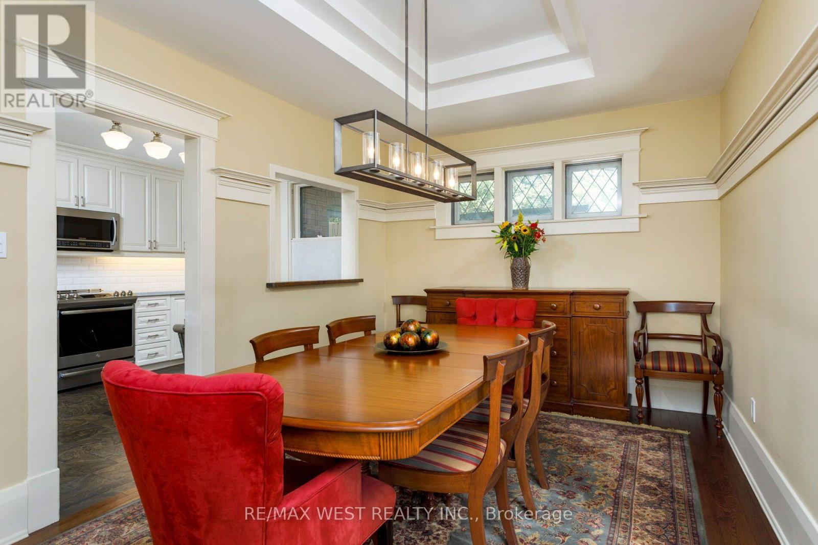 499 Parkside Drive, Toronto, Ontario  M6R 2Z9 - Photo 10 - W13835894
