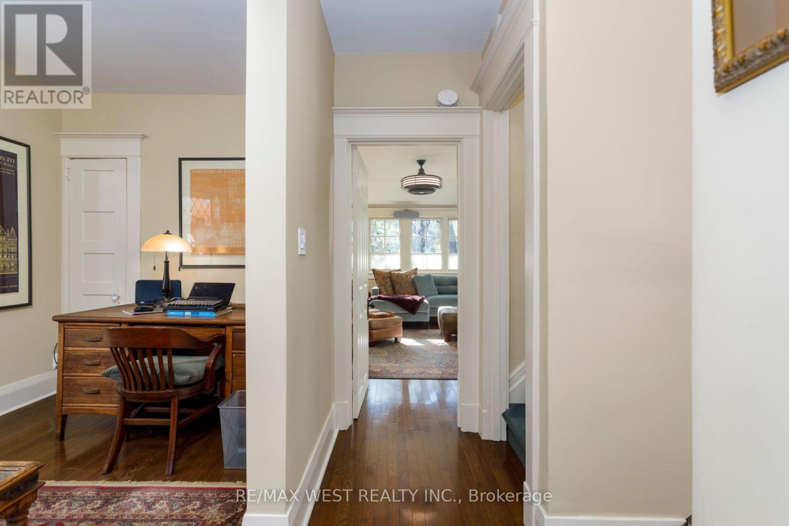 499 Parkside Drive, Toronto, Ontario  M6R 2Z9 - Photo 16 - W13835894