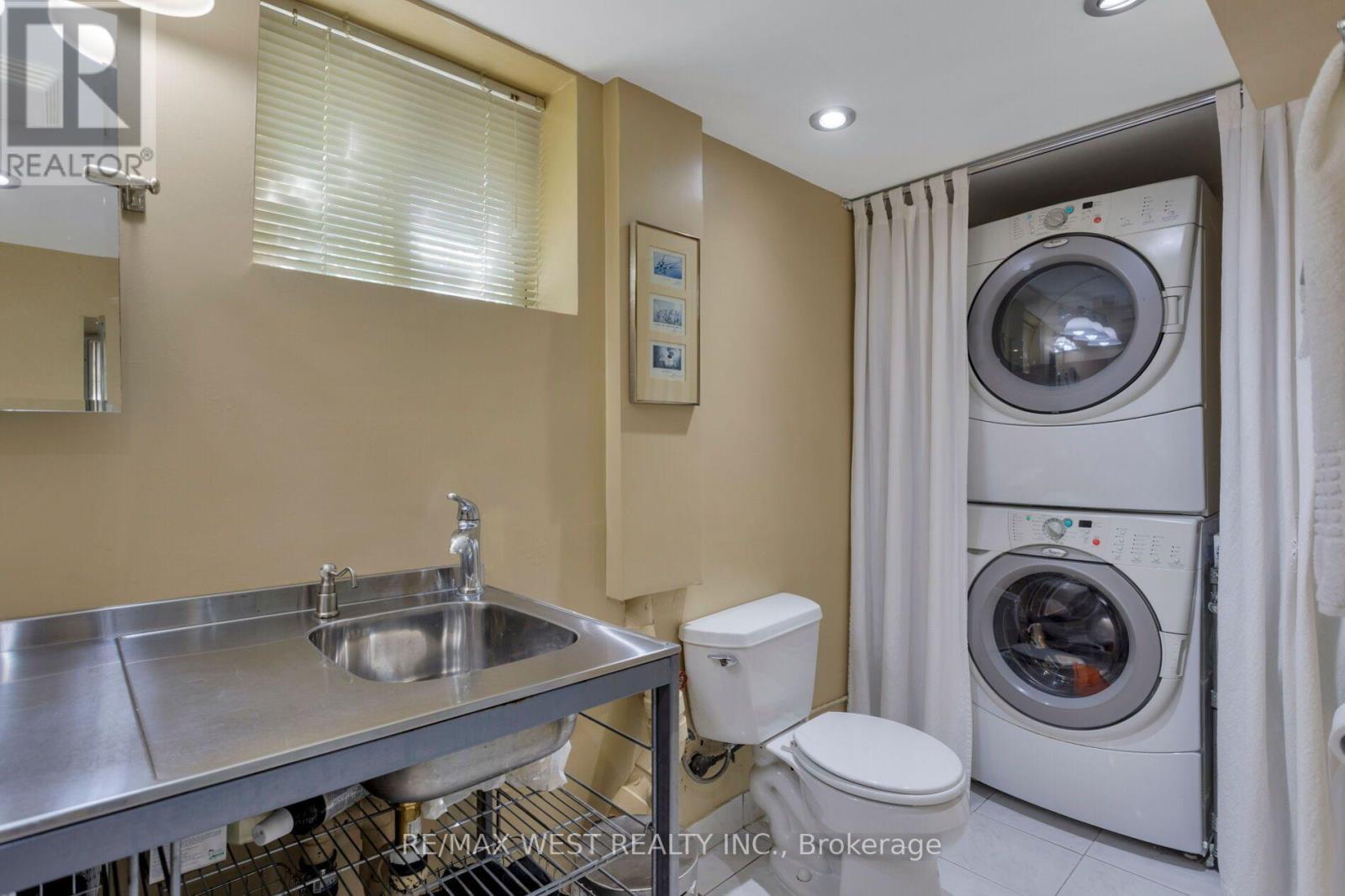 499 Parkside Drive, Toronto, Ontario  M6R 2Z9 - Photo 33 - W13835894