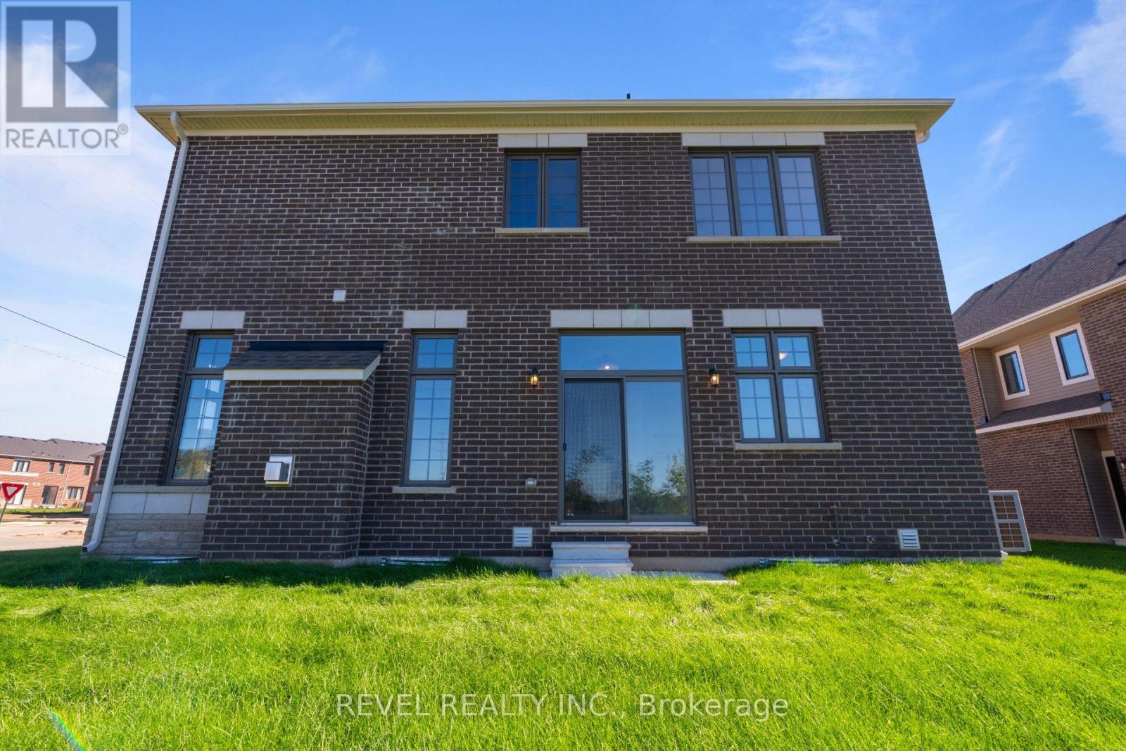 1489 Whitlock Avenue, Milton, Ontario  L9E 2H4 - Photo 37 - W13835910