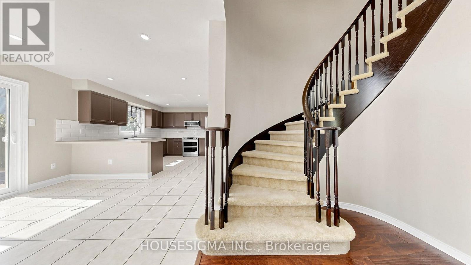 32 Willoughby Way, Halton Hills, Ontario  L7G 6C4 - Photo 14 - W13836026