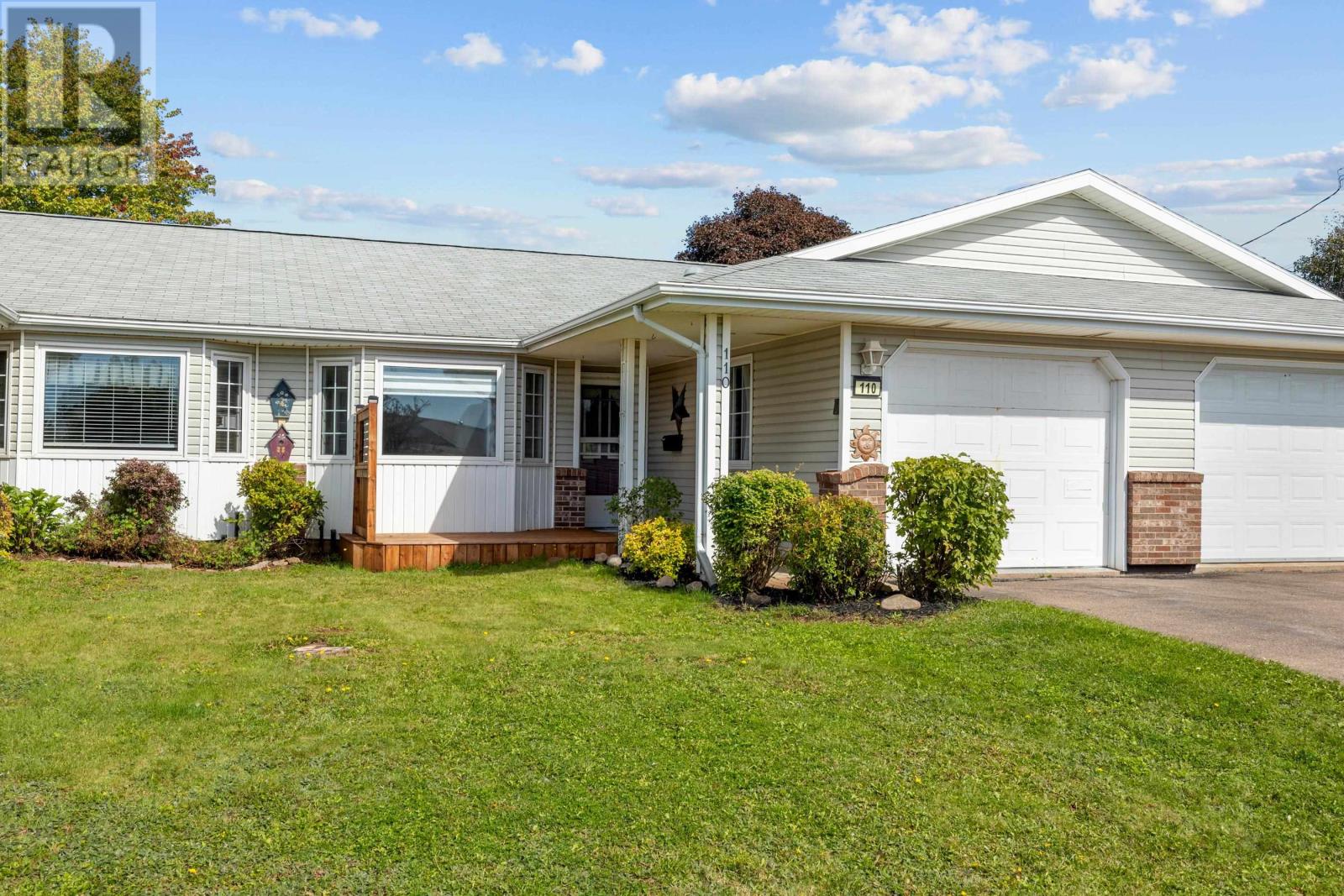 110 Stafford Estates, Summerside, Prince Edward Island  C1N 6B7 - Photo 2 - 202623837
