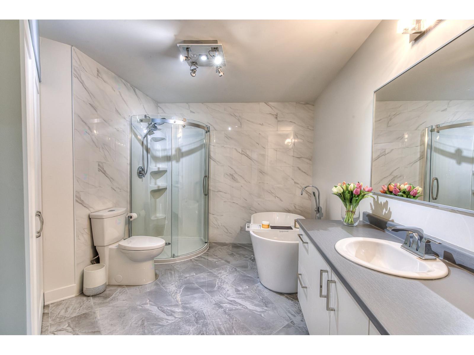 2525 Rue Dutrisac|#102 Vaudreuil-Dorion Quebec Canada J7V9W7 2