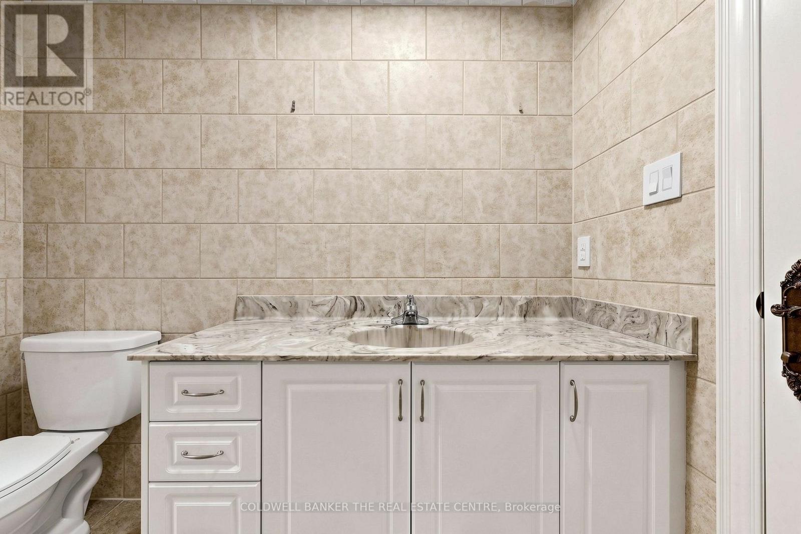 20 Shalom Aleichem Court, Vaughan, Ontario L4J 0E5 - Photo 22 - N13831180
