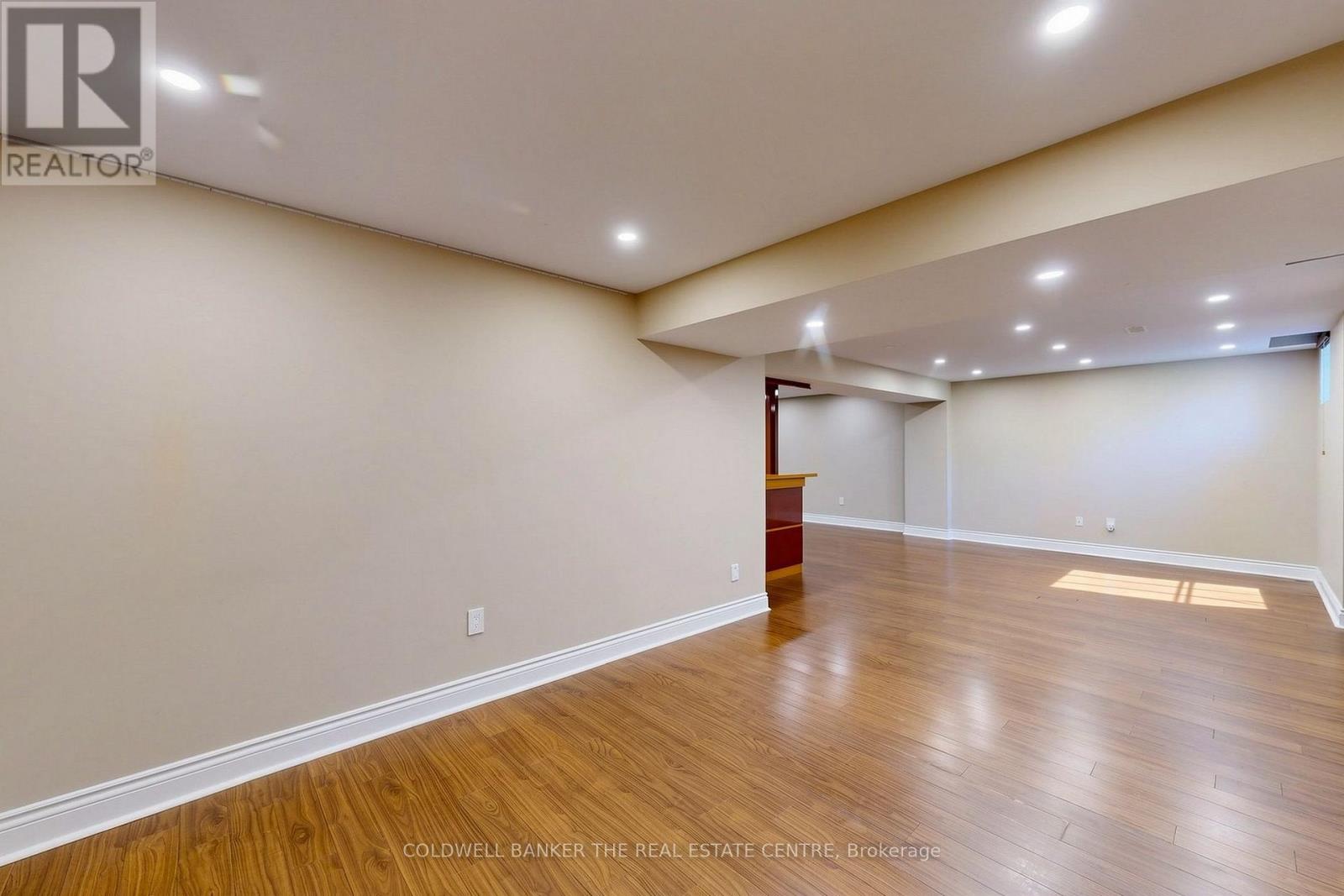 20 Shalom Aleichem Court, Vaughan, Ontario L4J 0E5 - Photo 35 - N13831180