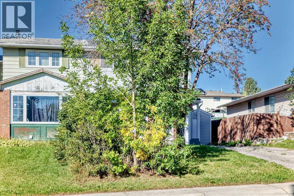 2515 62 Street NE, Calgary, Alberta  T2G 2K1 - Photo 3 - A2345236