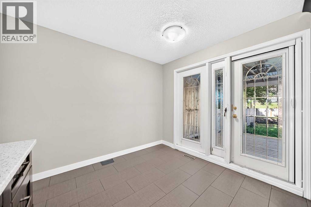 2515 62 Street NE, Calgary, Alberta  T2G 2K1 - Photo 15 - A2345236