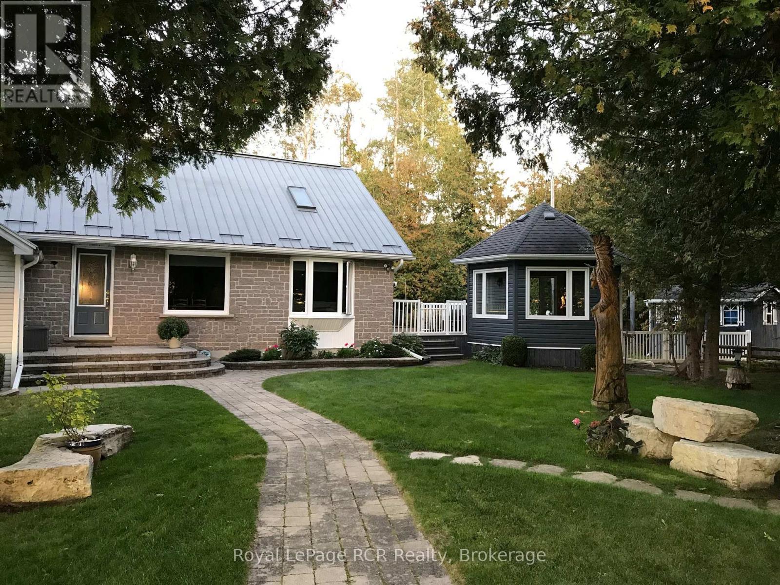502183 Grey Road 1 Road, Georgian Bluffs, Ontario N0H 2T0 - Photo 12 - X13120446
