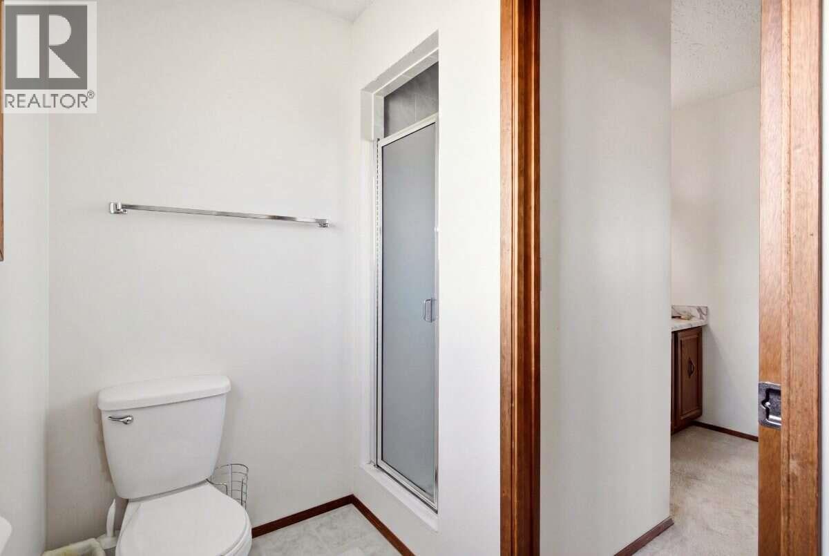 2555 Grenfell Road, Kelowna, British Columbia  V1Y 3C9 - Photo 35 - 10402092