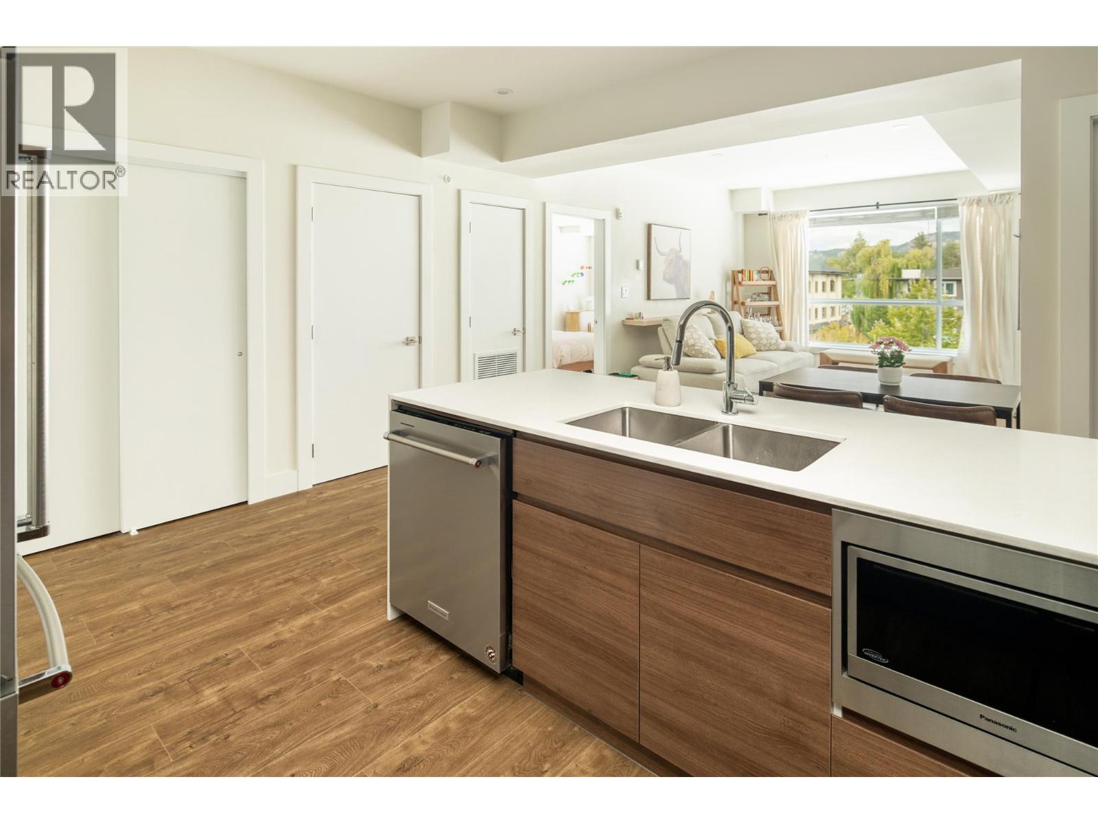 1925 Enterprise Way Unit# 406, Kelowna, British Columbia  V1Y 0J8 - Photo 10 - 10401394