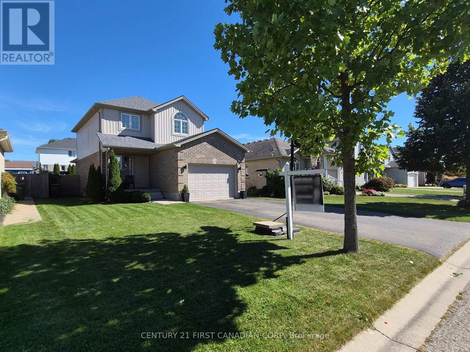 9 Barrett Crescent, St. Thomas, Ontario  N5R 6M1 - Photo 2 - X13780582