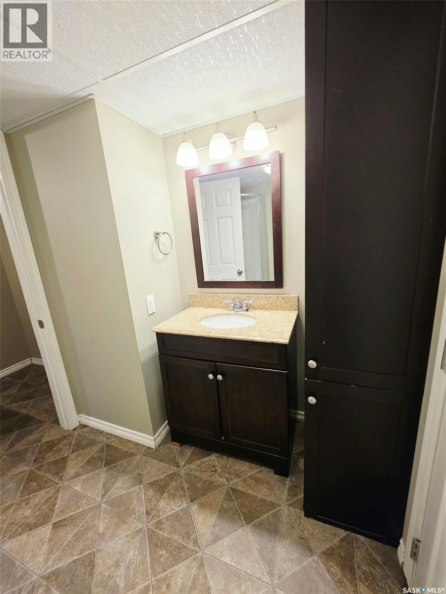 310 Parks Street, Whitewood, Saskatchewan  S0G 5C0 - Photo 36 - SK049706