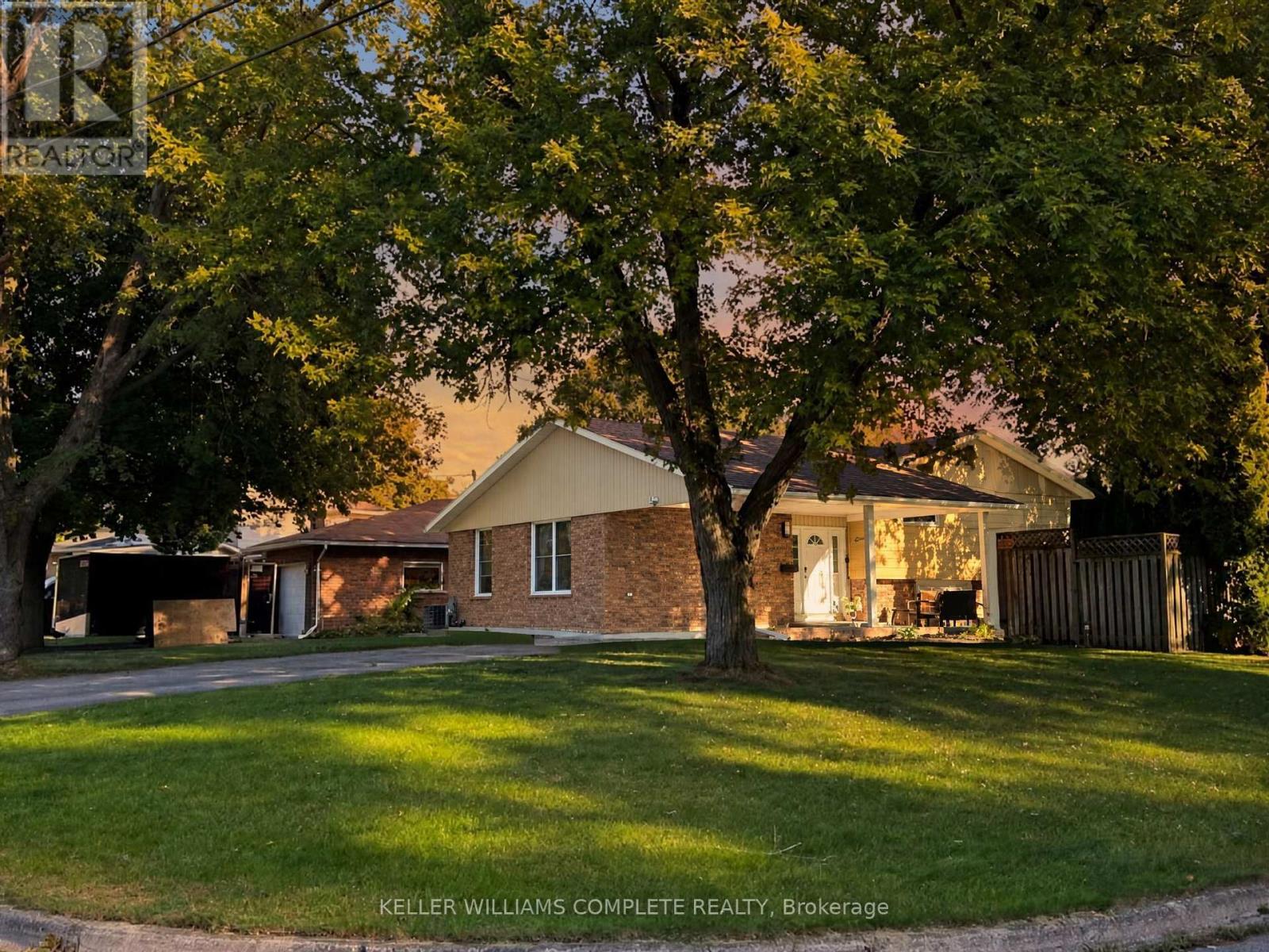 1 HALENE COURT, St. Catharines, Ontario