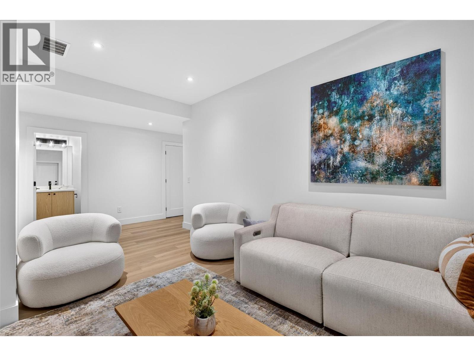 996 Bull Crescent, Kelowna, British Columbia  V1W 0B6 - Photo 32 - 10401961