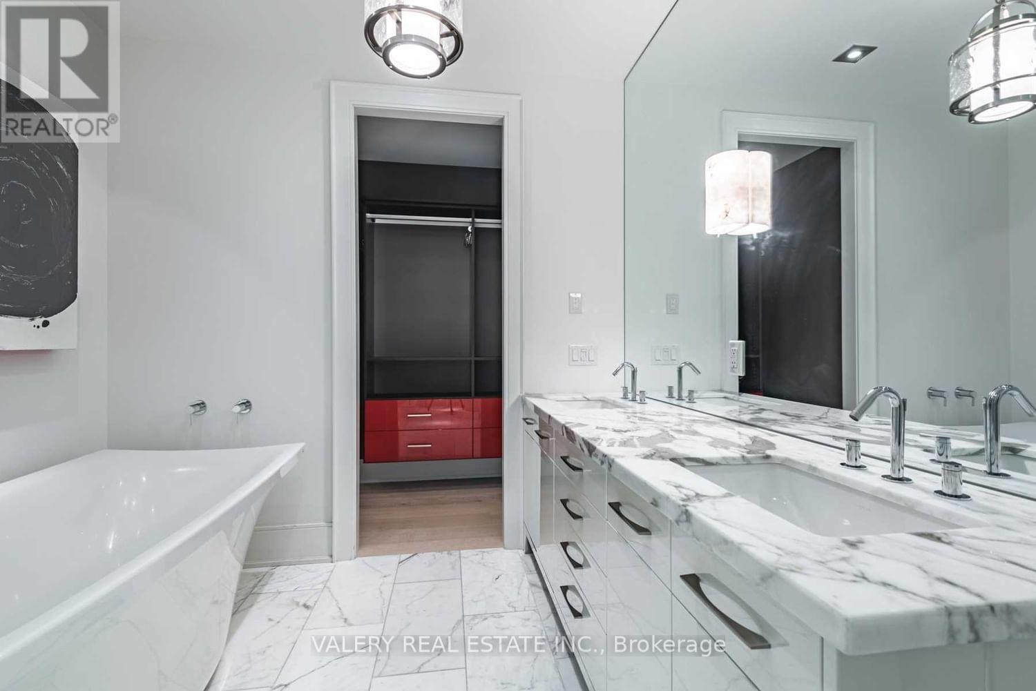 602 - 77 Charles Street W, Toronto, Ontario  M5S 0B2 - Photo 14 - C13836100