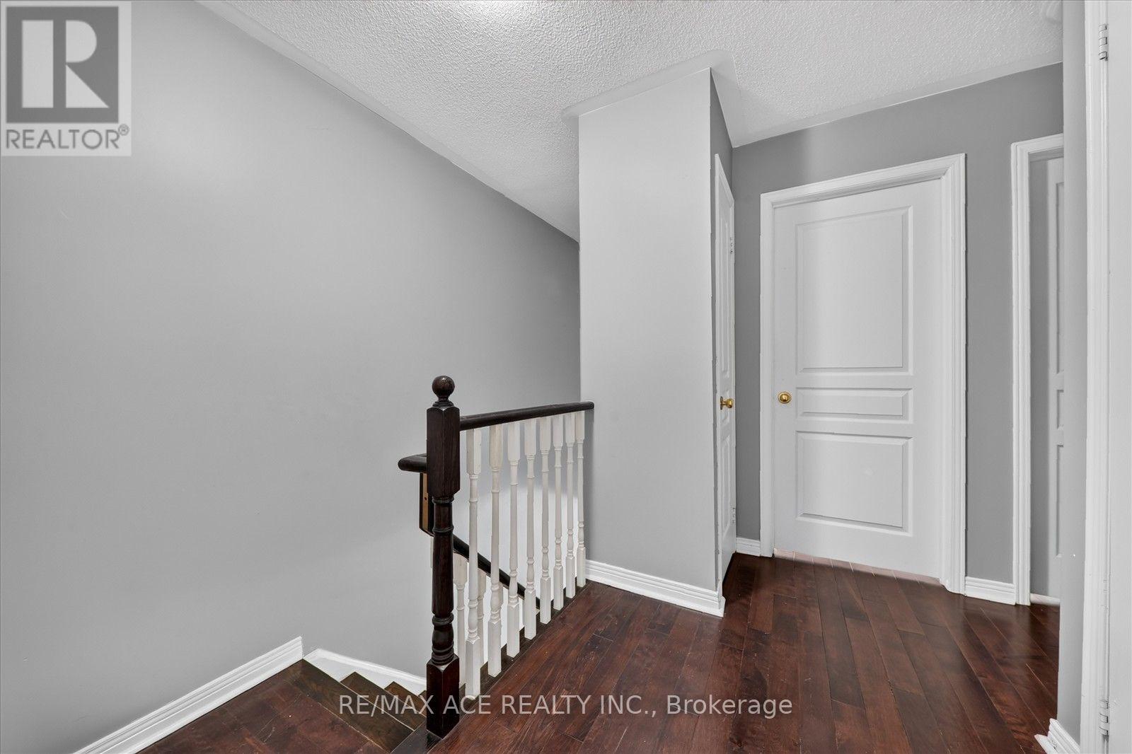 14 Pilkington Drive, Toronto, Ontario  M1L 0B7 - Photo 24 - E13836092