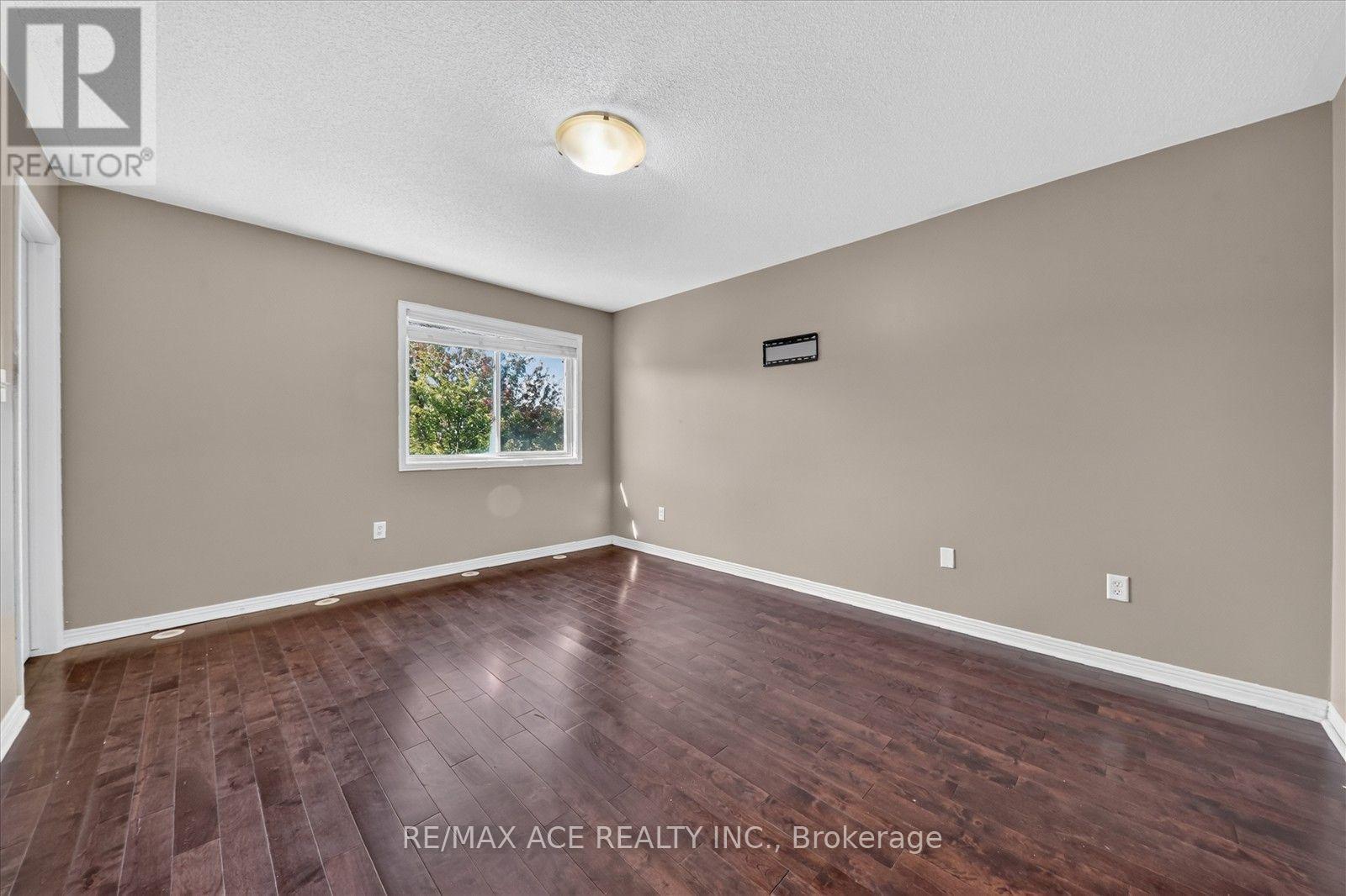 14 Pilkington Drive, Toronto, Ontario  M1L 0B7 - Photo 25 - E13836092