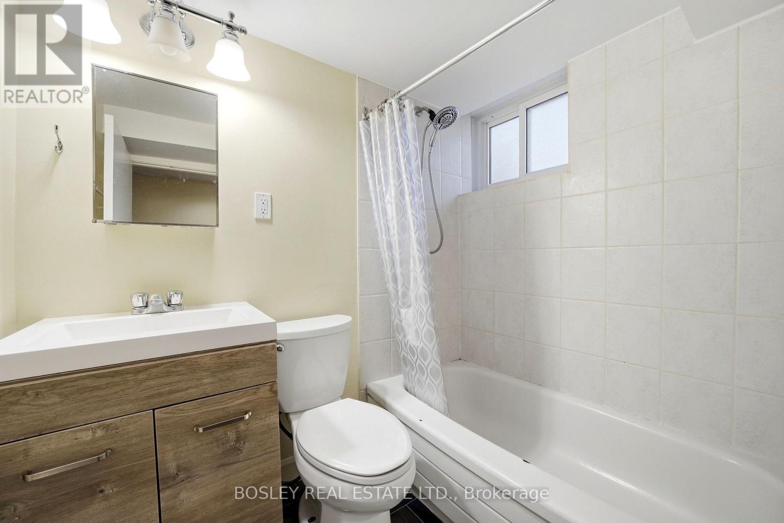45 Alton Avenue, Toronto, Ontario  M4L 2M3 - Photo 31 - E13836116