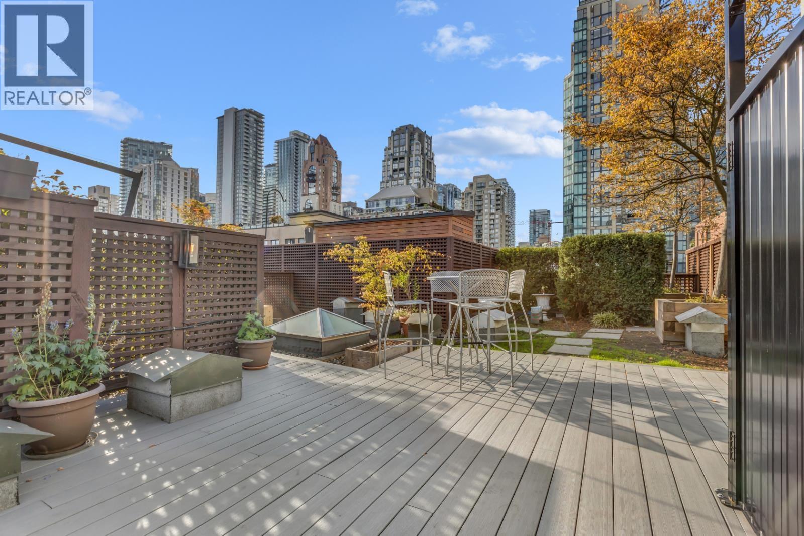 402 1178 Hamilton Street, Vancouver, British Columbia V6B 2S2 - Photo 13 - R3170044