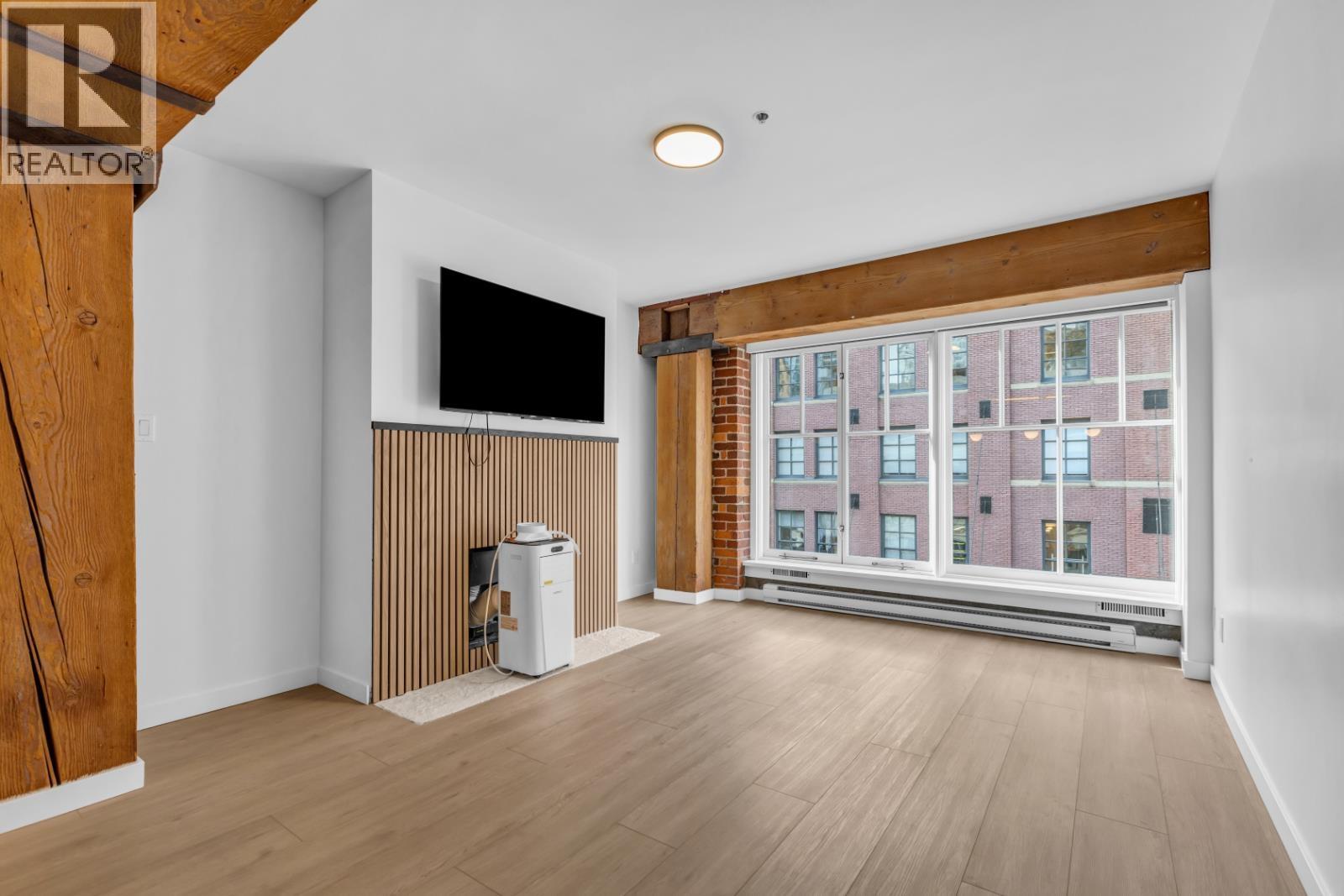 402 1178 Hamilton Street, Vancouver, British Columbia V6B 2S2 - Photo 4 - R3170044