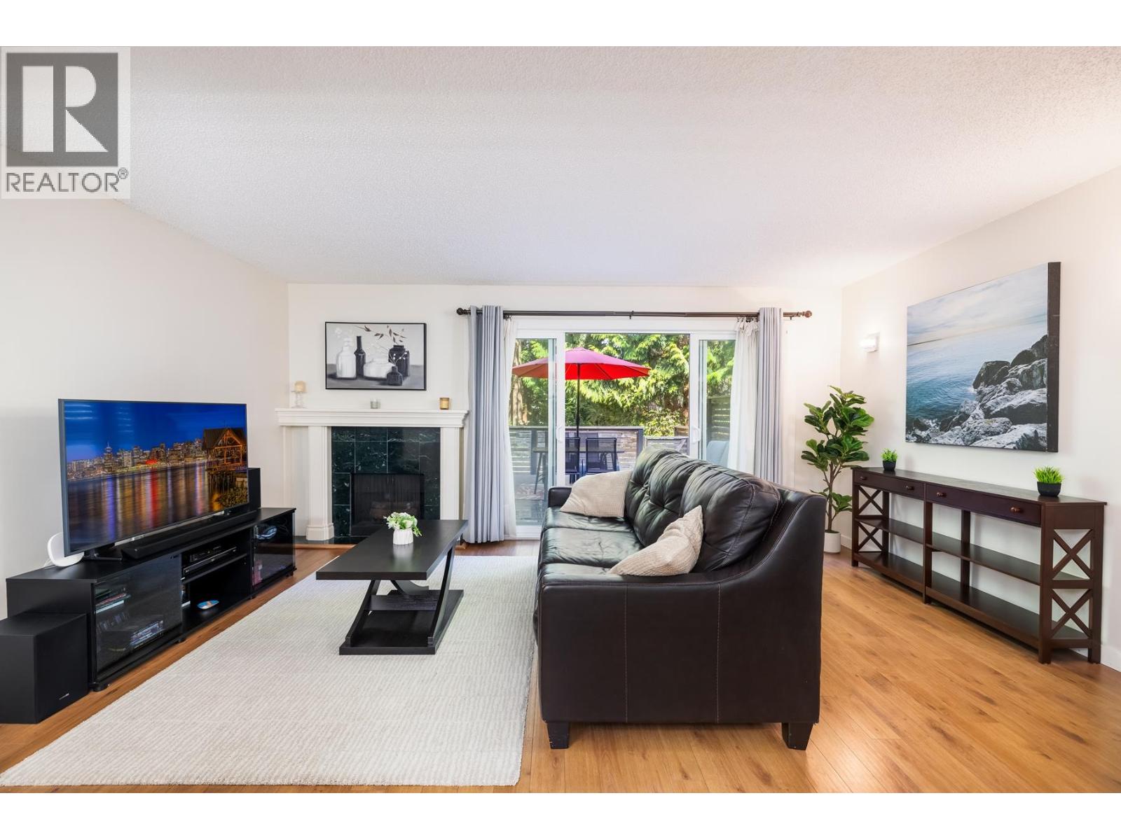 58 1930 CEDAR VILLAGE CRESCENT, north vancouver, British Columbia