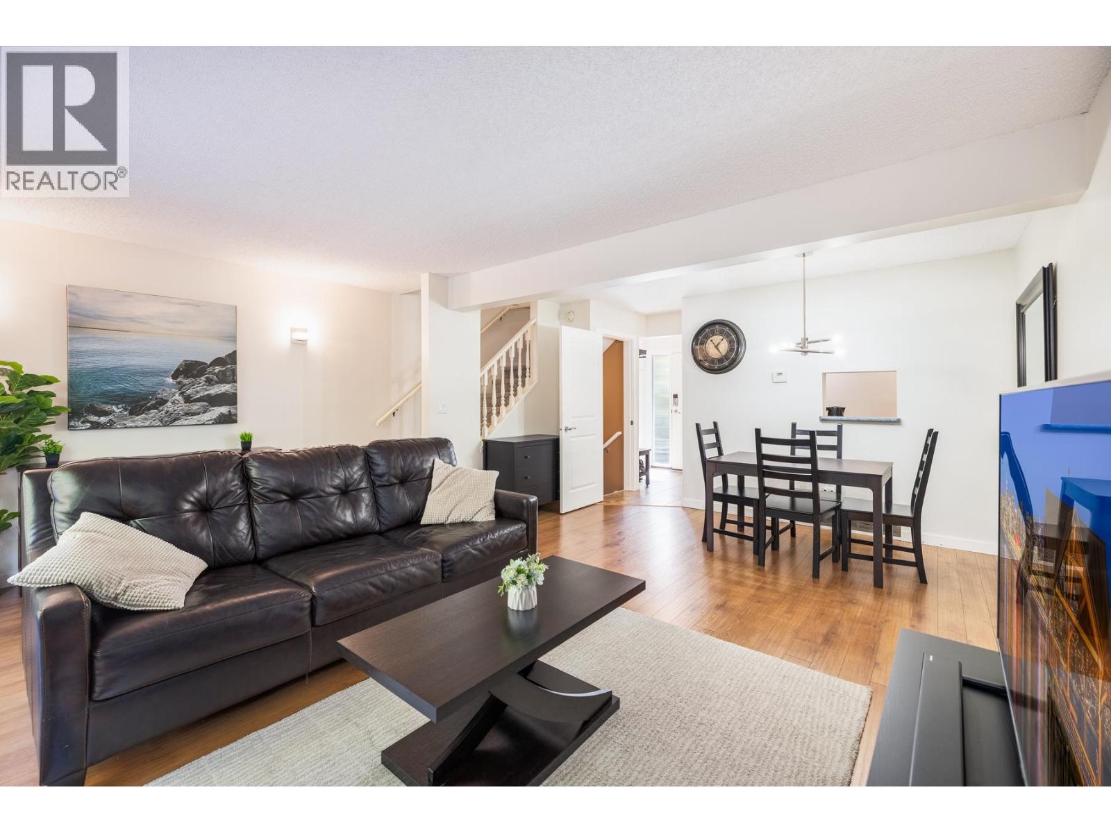 58 1930 Cedar Village Crescent, North Vancouver, British Columbia  V7J 3M5 - Photo 2 - R3170050