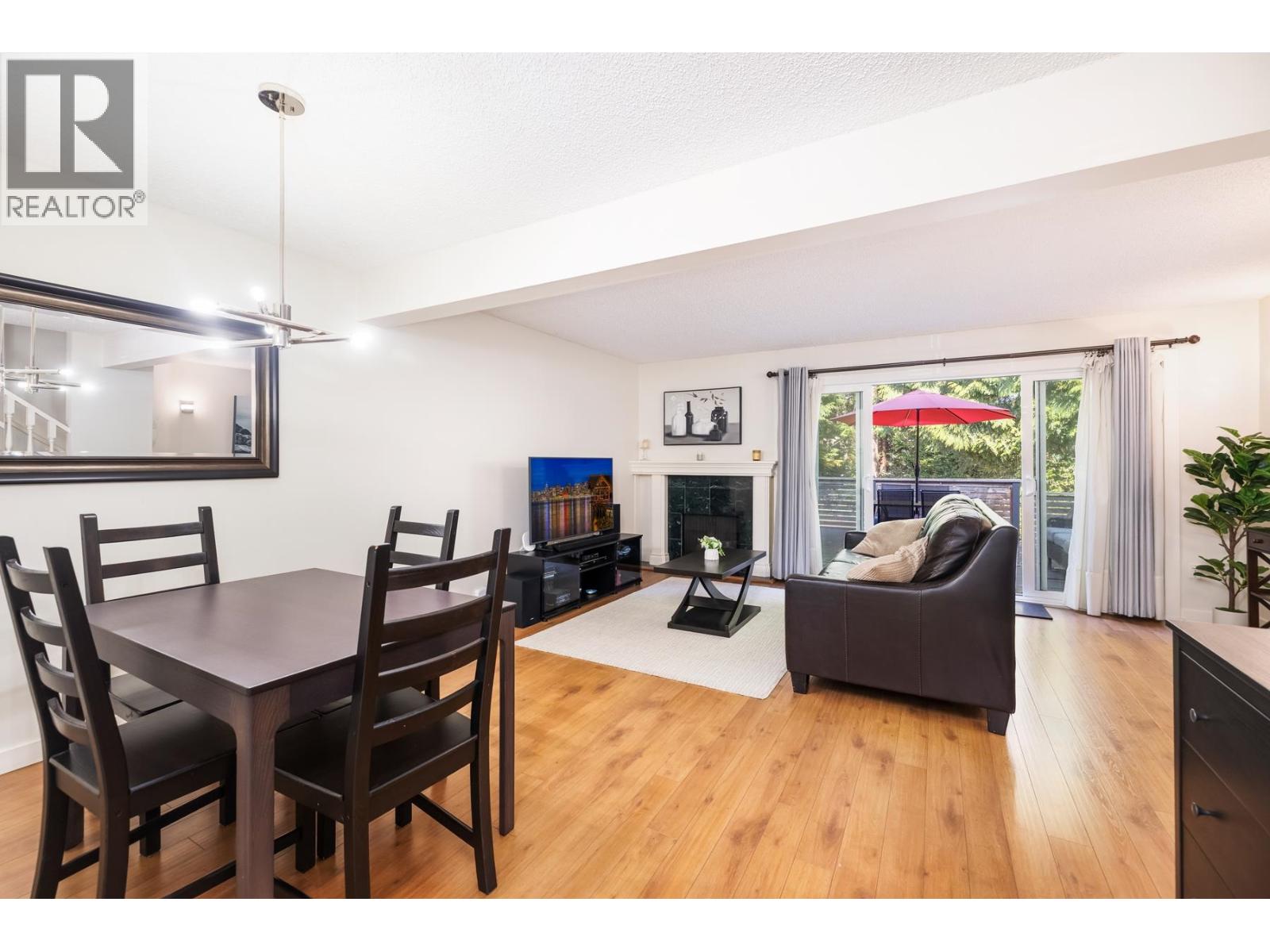 58 1930 Cedar Village Crescent, North Vancouver, British Columbia  V7J 3M5 - Photo 5 - R3170050