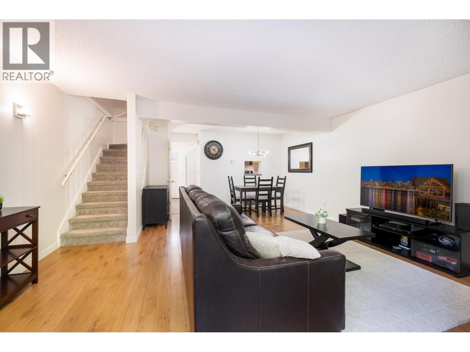 58 1930 Cedar Village Crescent, North Vancouver, British Columbia  V7J 3M5 - Photo 6 - R3170050
