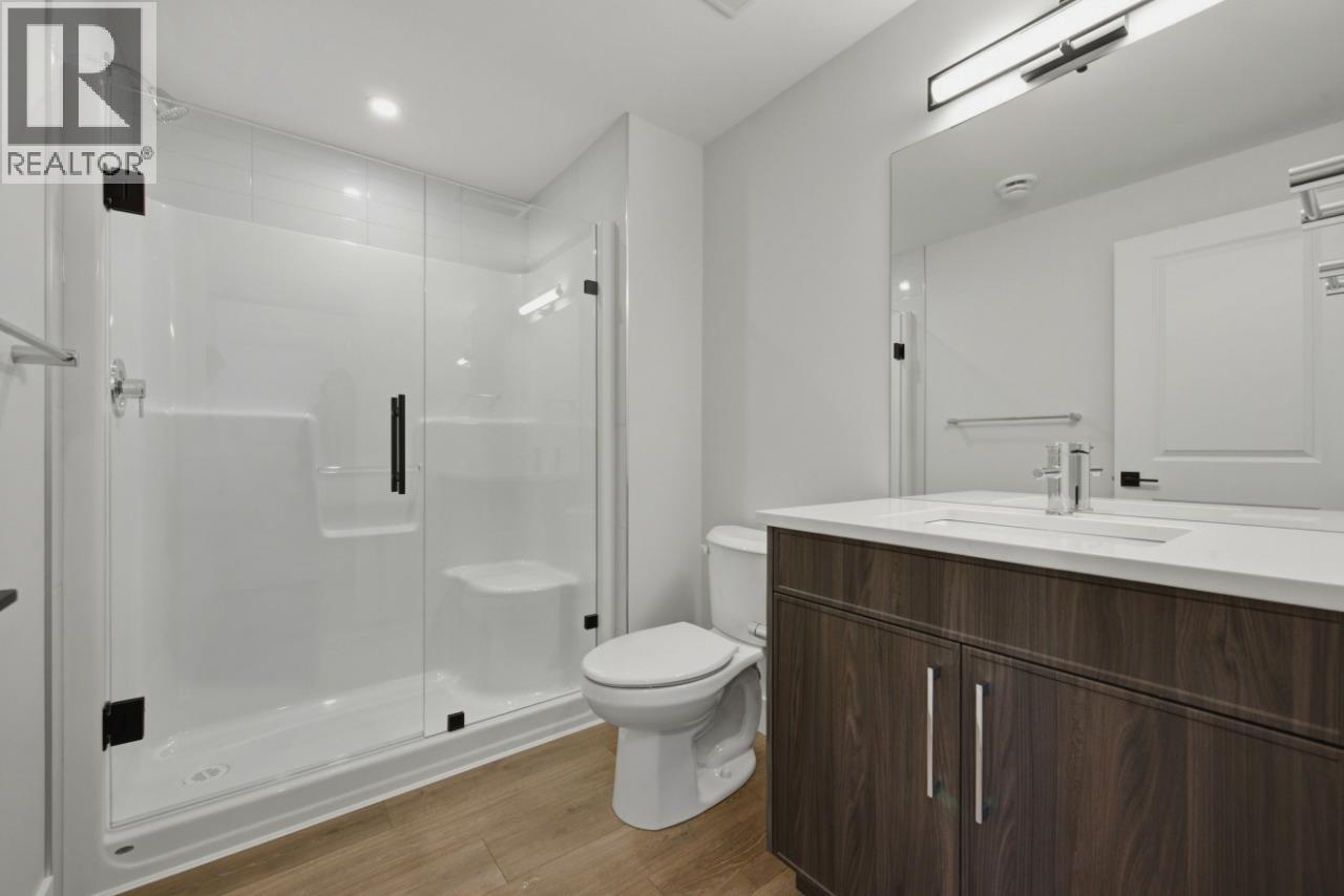 2083 Cortina Drive, Kelowna, British Columbia  V1P 1V1 - Photo 12 - 10402085