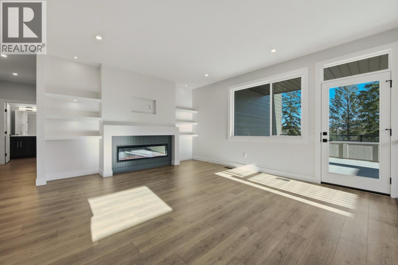 2083 Cortina Drive, Kelowna, British Columbia  V1P 1V1 - Photo 20 - 10402085