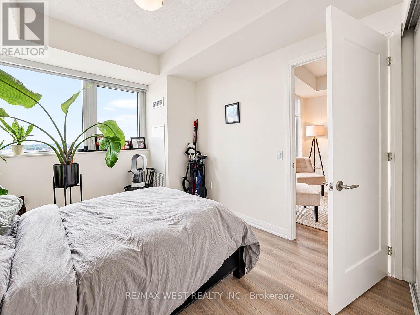 1019 - 9000 Jane Street, Vaughan, Ontario  L4K 0M6 - Photo 16 - N13836136